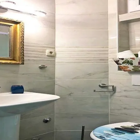 Zen - One Bedroom *