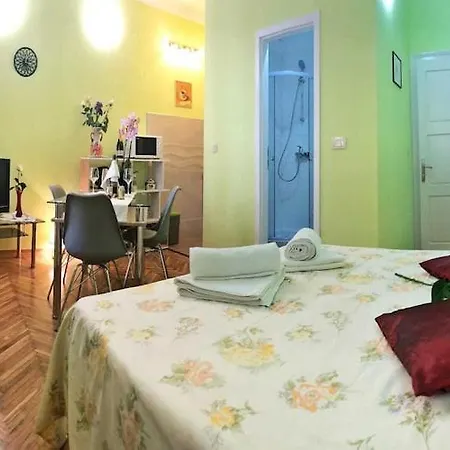 Zen - One Bedroom Apartmán *