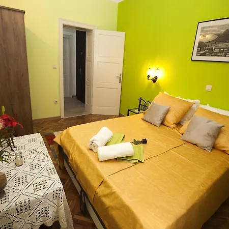 Zen - One Bedroom Apartmán *