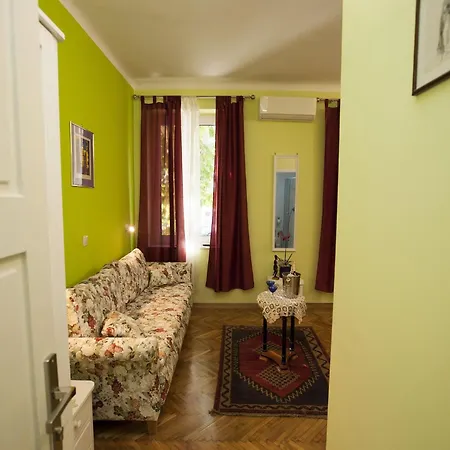 Zen - One Bedroom *
